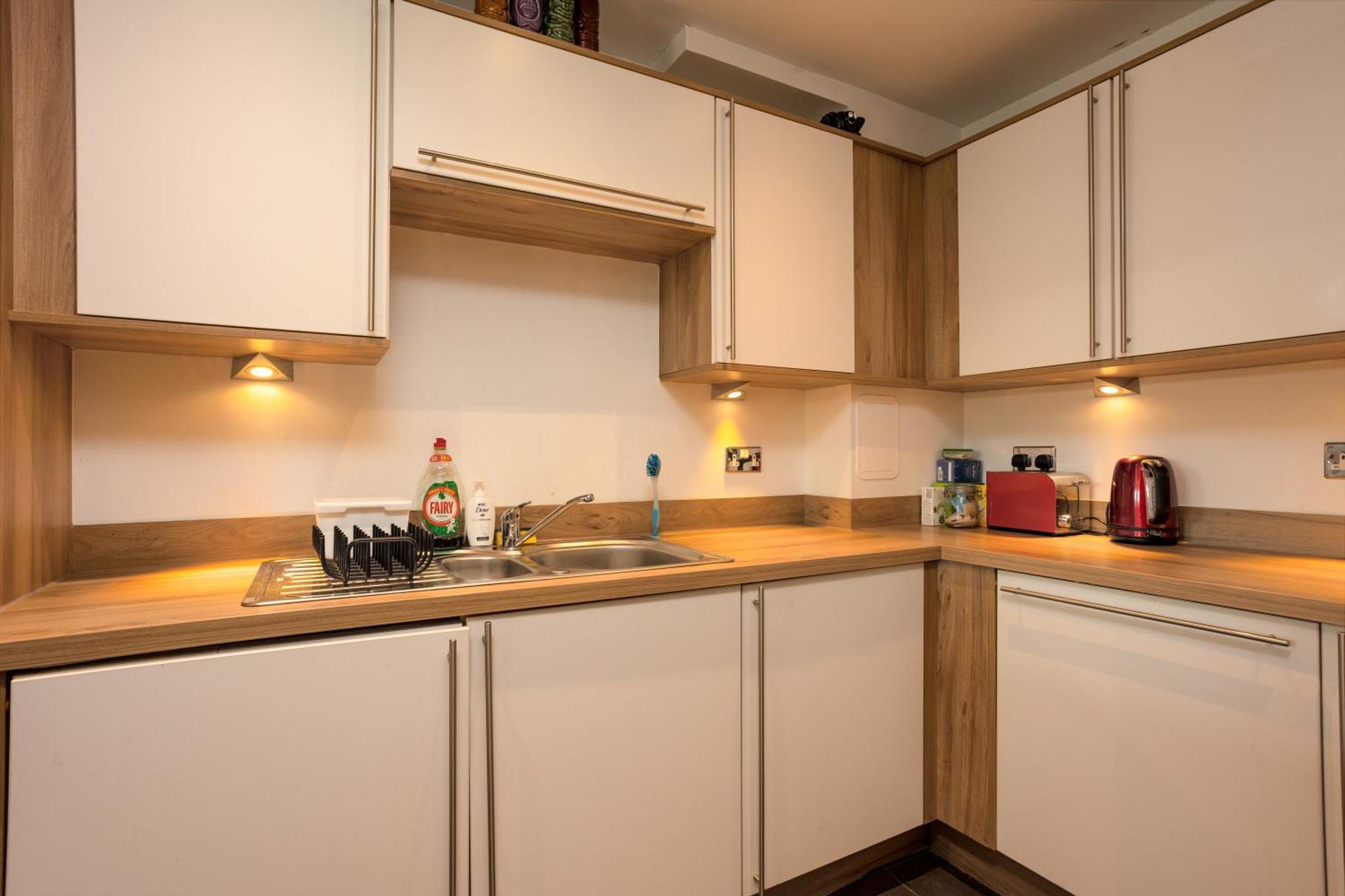 Comfy 2 Bedroom Apartment Near Edinburgh City Centre Exterior foto